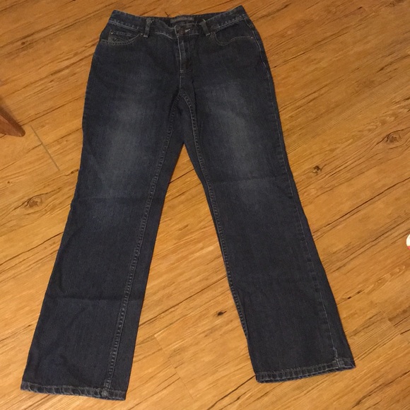 Liz Claiborne straight leg jeans sz 4 - Picture 1 of 4